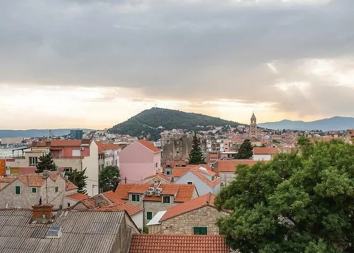 Sweet Escape - Private Parking Place * سبليت